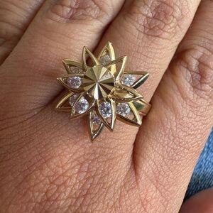 14k gold flower spinner ring